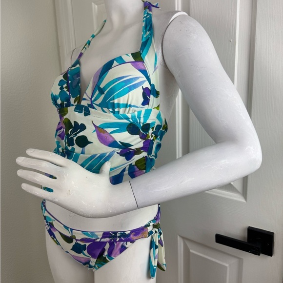 Unbranded Floral Women’s Two Piece Swimsuit - Picture 10 of 13